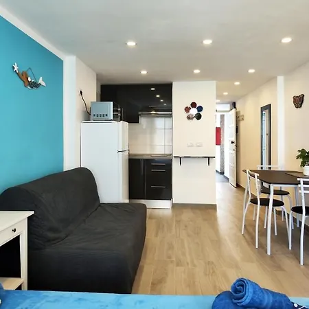 Апартаменты Estudio Borinquen Near The With Pool Адехе